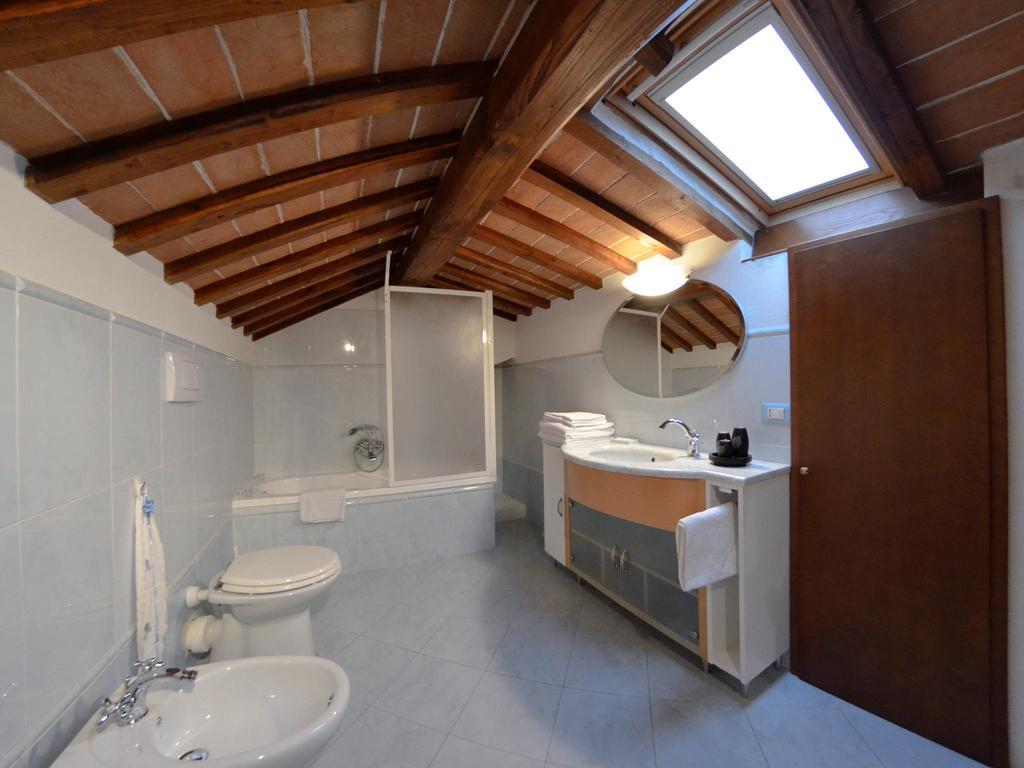 Апарт отель Casa Ambra Кортона Номер фото